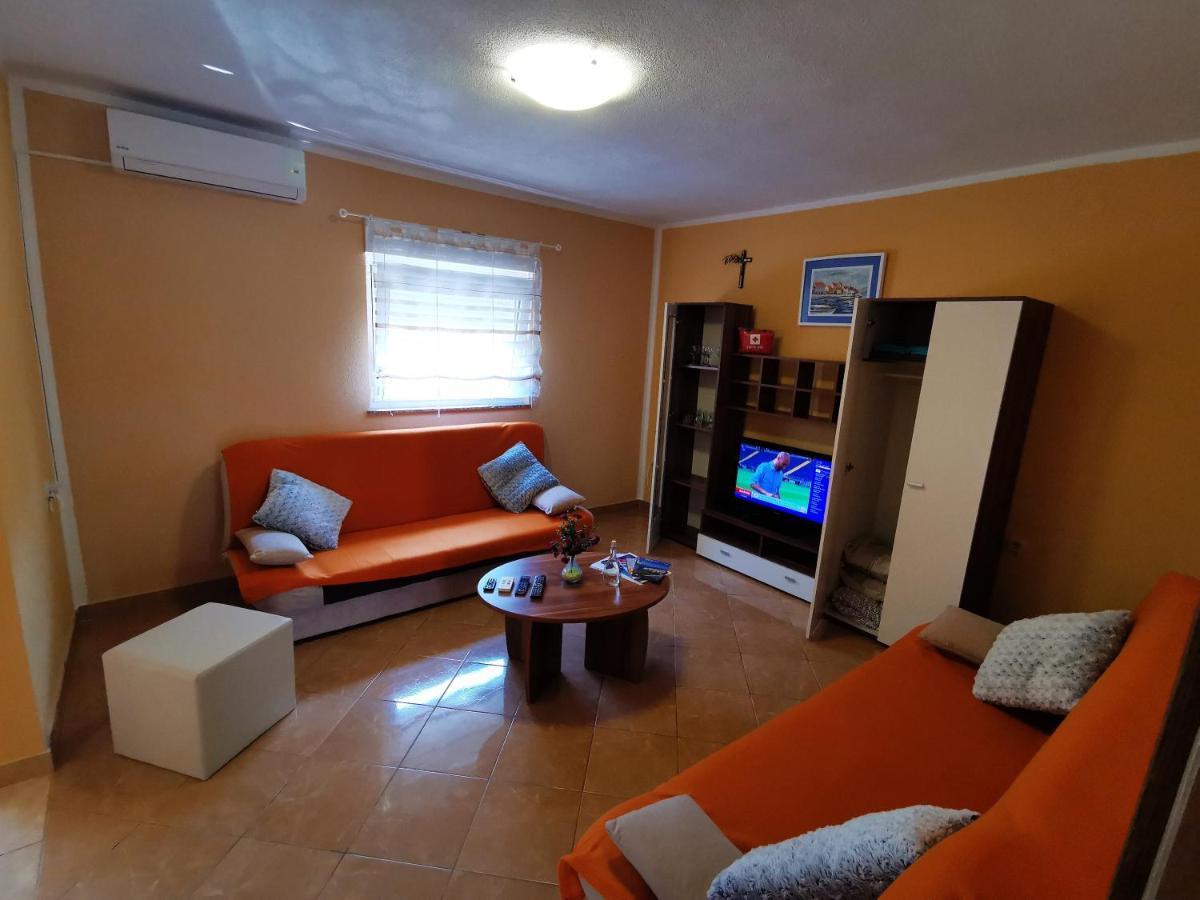 Apartments Ivan Vir Exterior photo