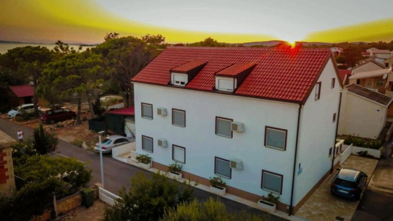 Apartments Ivan Vir Exterior photo